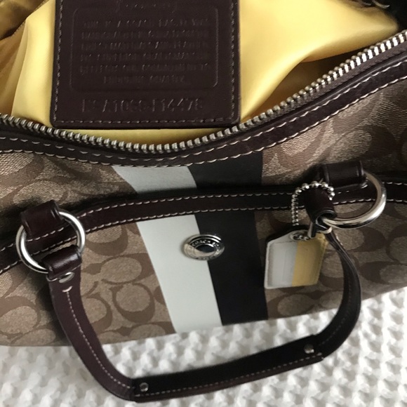 Coach bag - Picture 2 of 4